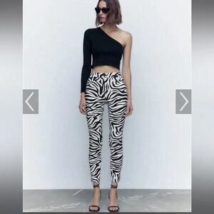Zebra print high waisted pants medium